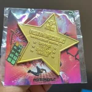 Travis Scott Astroworld Enamel Pin - Star